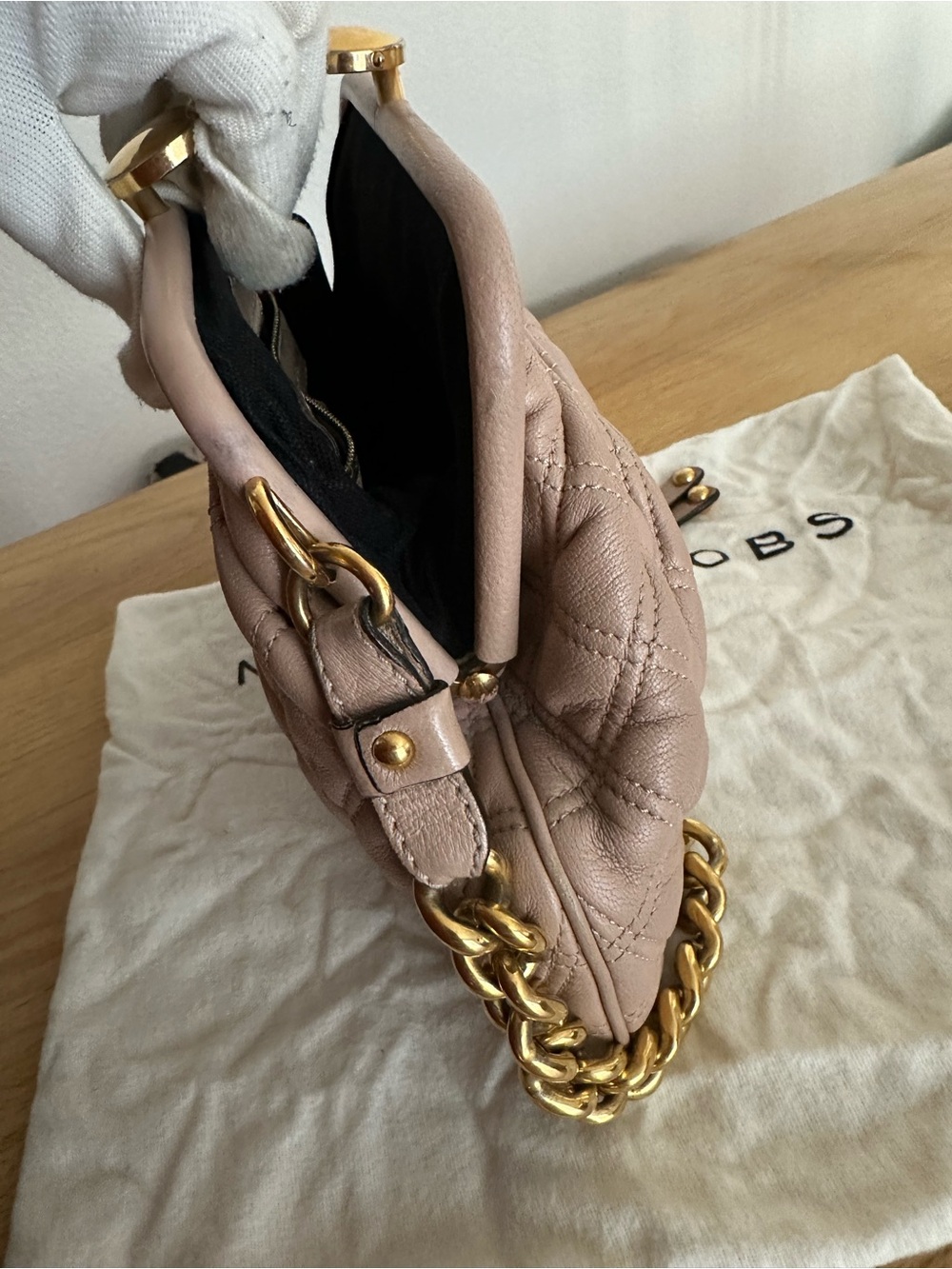 Marc Jacobs Kisslock Shoulder Bag - Picture 9 of 16